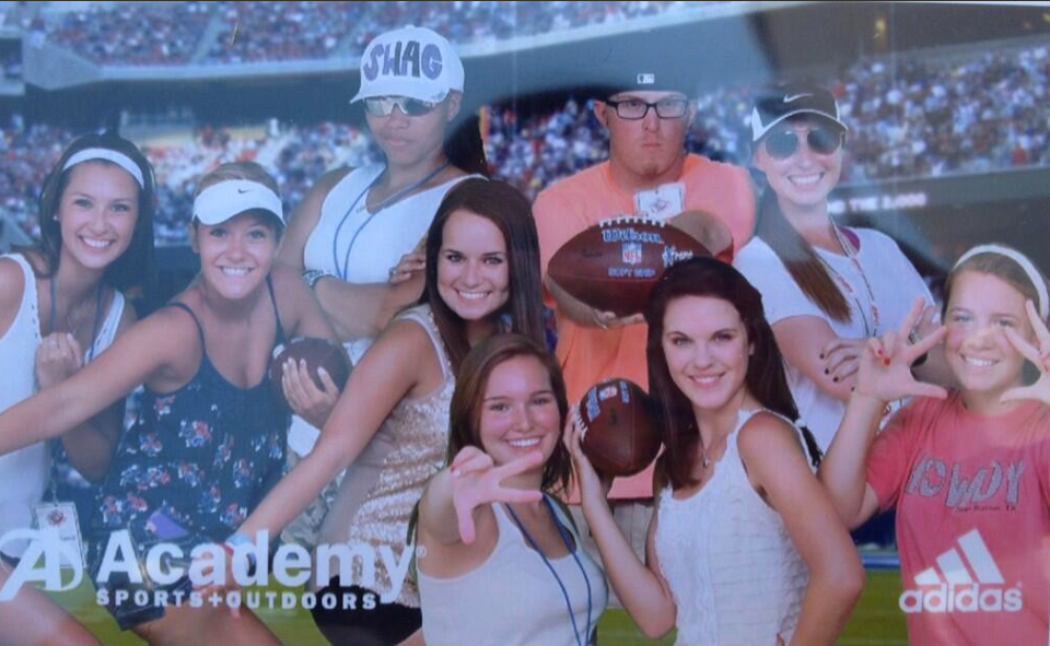FanstandATX's tweet photo. ML Flashback II #MarbleFalls #State7x7 #SocialMediaAwards http://t.co/jp1rYdhQv0