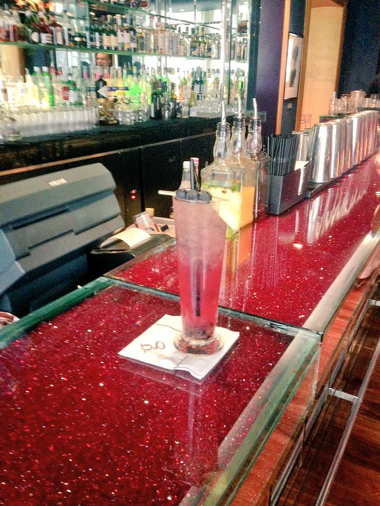 SeanaCurley's tweet photo. Have to have a cocktail 🍸🍹 @ThegHotel #cocktailsbyrox @itwbn #itwbnBloggerEvent http://t.co/L3mBNRDBf2