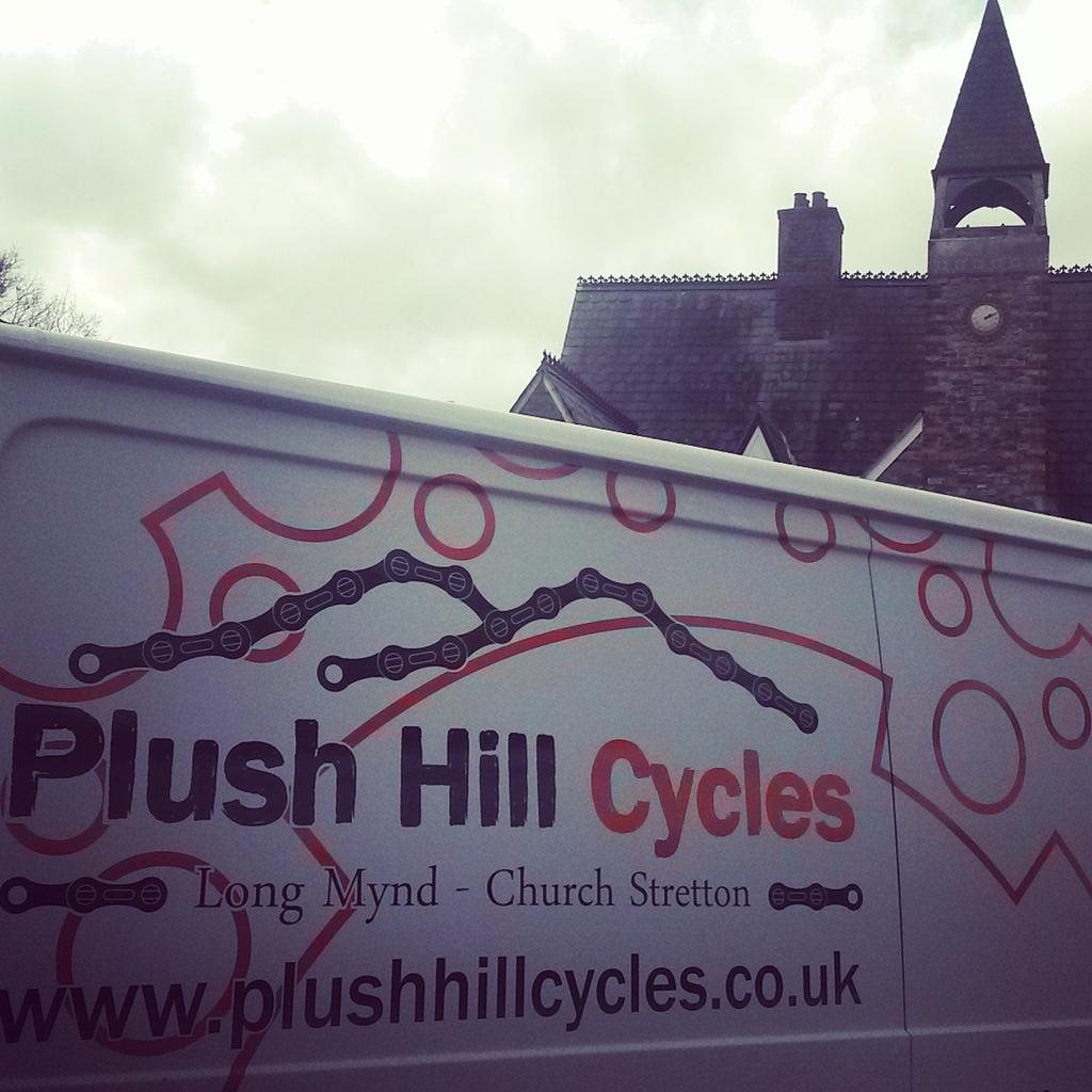 PlushHillCycles's tweet photo. Just collected some hire bikes from @yhbridges any excuse for a drive over the #longmynd #cyclehire http://t.co/OEjE3IuL5H