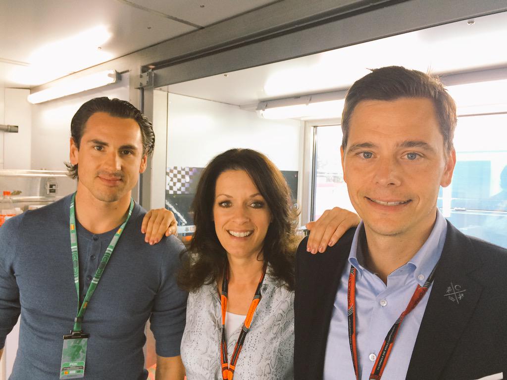 Sky_Tanja's tweet photo. Danke adrian🎉 Hat echt spaß gemacht😄 thxs to #adrianSutil for being in our show today!! #f1sky http://t.co/pncFe8Dx3y