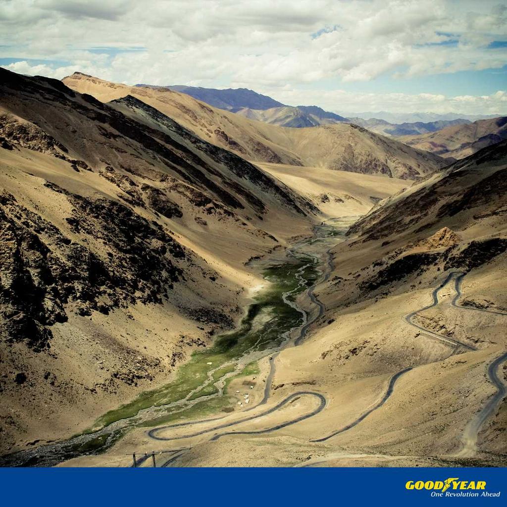 DrSalamAnsari's tweet image. Ai Qhuda Ret ke Sahra ko Samandar kar de=Ya chhalakti huii AaNkhoN ko bhi Patthar kar de. #Desert #wails #Sher2De