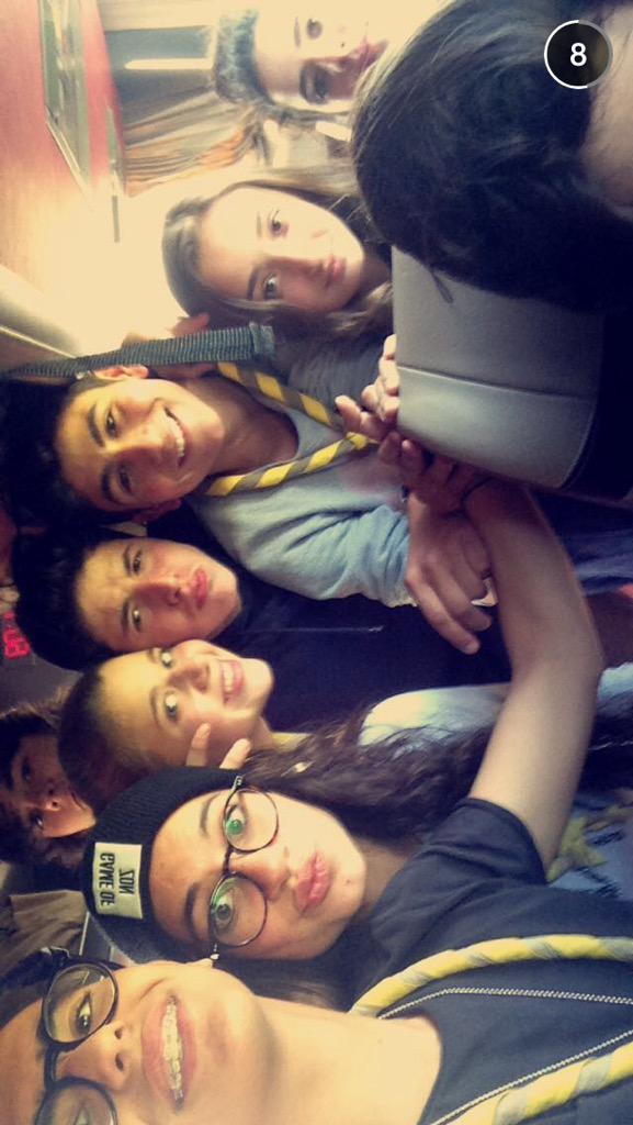 _carlabesnainou's tweet image. mes gonz
#eeif #weekend #yona
