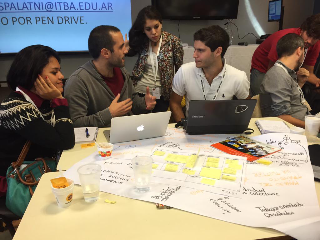 laurapaonessa's tweet photo. Muy buenos los proyectos que presentaron en @BootcampTrama de @ITBA en la categoría sector público!  #BC2015 http://t.co/OyDkSpJaEt