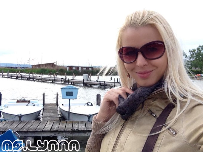 Changing for a lake today :-) @NeusiedlerSee http://t.co/gMWdaNz1YN<a class="tags" target="_blank" title="On Twitter" href="/?out=eyJ0eXAiOiJKV1QiLCJhbGciOiJIUzUxMiJ9.eyJpYXQiOjE3MjEyNjg3ODIsImlzcyI6InR3cG9ybnN0YXJzLmNvbSIsIm5iZiI6MTcyMTI2ODc4MiwiZXhwIjoxNzUyODA0NzgyLCJyZWRpcmVjdF91cmwiOiJodHRwczovL3R3aXR0ZXIuY29tL05ldXNpZWRsZXJTZWUifQ.HCo_SnGUgQ0Ajobj1wFNZNiaGAwY0bJSflhcS3UXPylBoFmB81N6yEfJbBukItrXmmfp_y-Xd5LrABW8i18Ndg">@NeusiedlerSee</a><a href="/tag/camgirl"class="tags"><span>#camgirl</span></a><a href="/tag/skype"class="tags"><span>#skype</span></a>