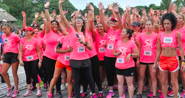 Una_inadaptada's tweet photo. Feliz dÍa de las madres!! En especial a las #mamasrunners Ustedes... LO MEJOR👌👏! #YoElegíCorrer #CorrerMeHaEnsenado http://t.co/UuJv5LFHrA