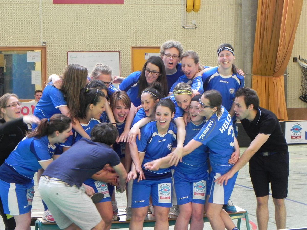 Lyon Floorball Club tweet media
