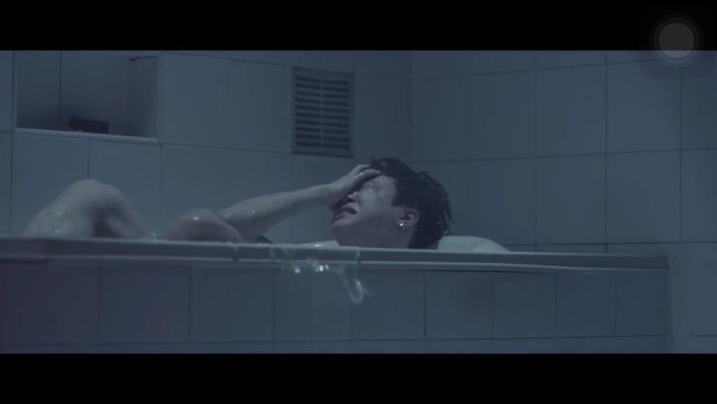 6002_acky's tweet photo. ジミン氏…
本当鬱MV
#INEEDU
#originalver http://t.co/Pz9tezuouJ