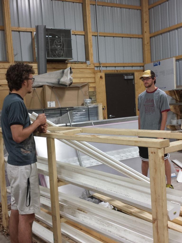 widjiterns14's tweet photo. Making some hydroponics systems. @GustavusGreens http://t.co/CGSAO0xD2W