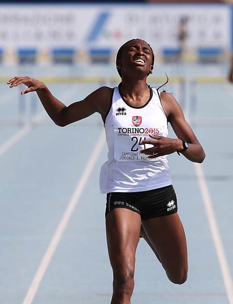 atleticaitalia's tweet photo. #atletica #CdS2014 grande Ayomide Folorunso 57.41 nei 400hs a Modena, seconda junior alltime! http://t.co/TN89mngsHp http://t.co/8kw2BNeH5u