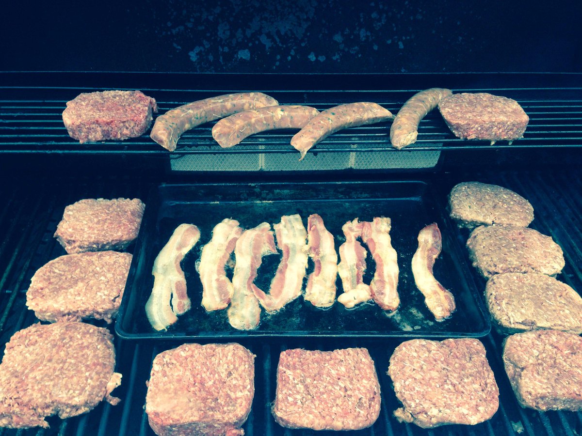 bradsomers's tweet photo. Happy Mother's Day! @shelbysomers #whenmencook http://t.co/BasebCRlOK