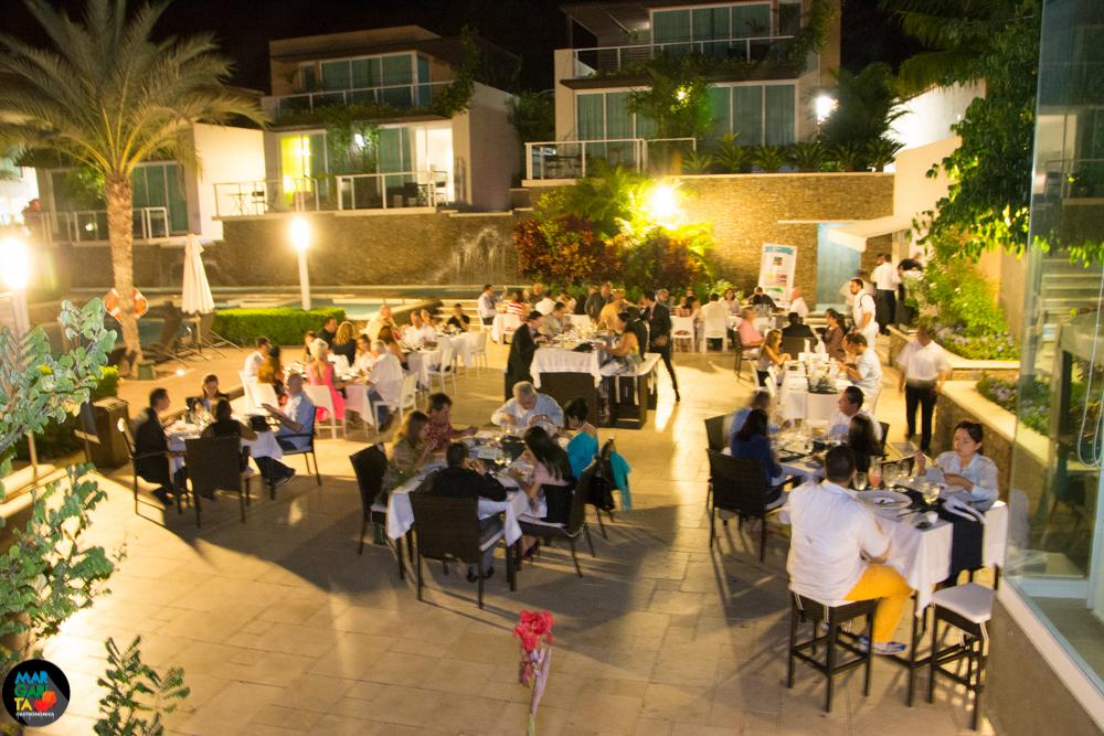 Una vista panorámica de la #1raCenaDeLaCordialidad en <a href="/MalokaHotel/">MalokaHotelBoutique</a> #MG2015