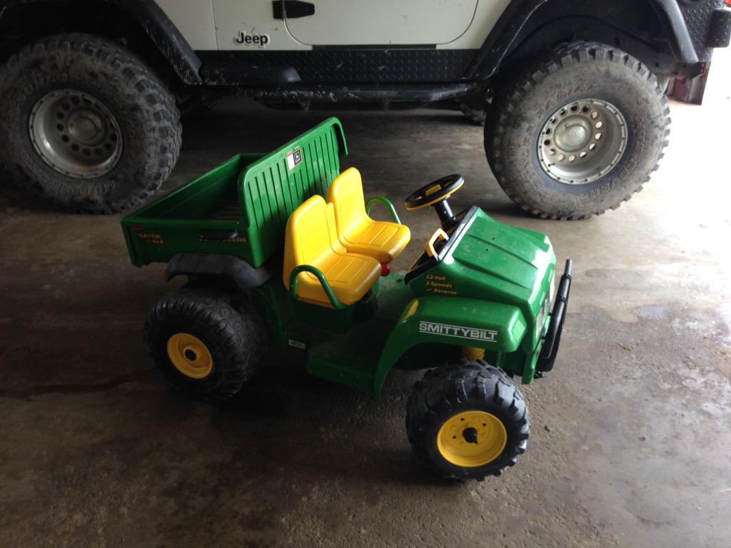 IndianaJeepers's tweet photo. @smittybuiltusa should make aftermarket parts for @PegPeregoUSA http://t.co/OzpnJclrEs