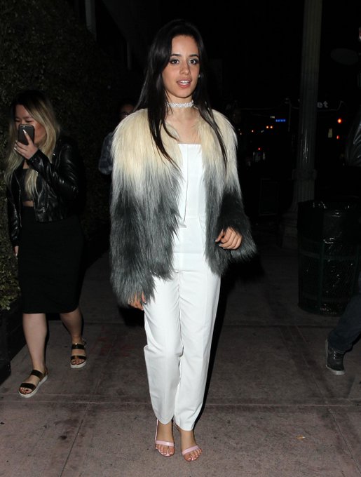 View image on Twitter