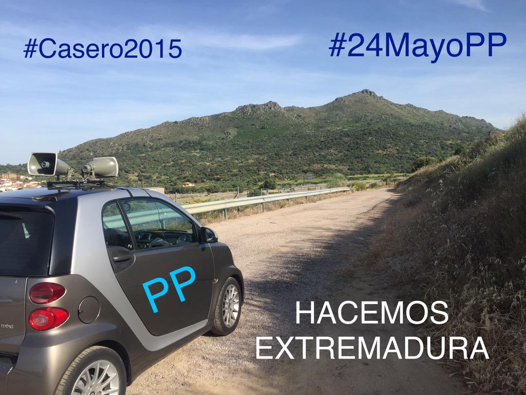 NNGGTRUJILLO's tweet photo. Campaña Electoral 2015. #PPMovil #Elecciones2015 @HacemosExt @ppextremadura #Monago2015 #Casero2015 @AlbertoCasero 🔵 http://t.co/UdahyjA6Ei