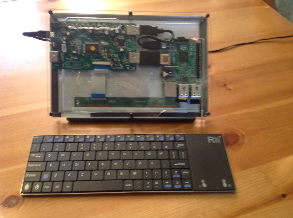 wiskow_julie's tweet image. Playing a video on the #HDMIPi - #greattechnology.