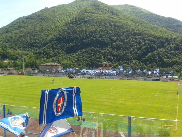 Norbe83's tweet photo. @SamirUjkani festeggia con noi http://t.co/2REkyJVcuH