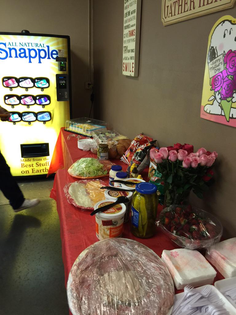 stacy_cooksey's tweet photo. Happy Mother's Day from 6579 http://t.co/lvuONTyRr6
