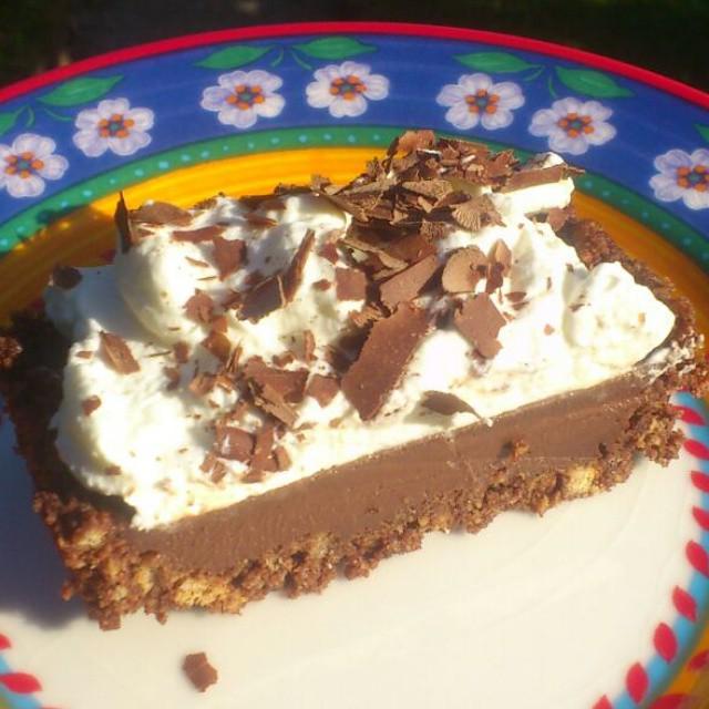 CoffeeBrue's tweet photo. #Coffee Instagram by @wusel_bonham #pie #tart #cappuccino #cream #canache #chocolate #whippedcream #cookie #crumble… http://t.co/erhNiI4vOA