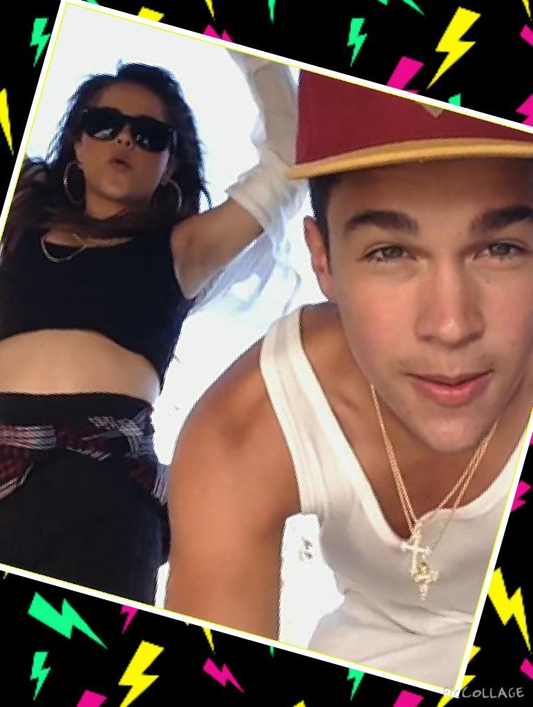 aleebeckyg's tweet photo. @AustinMahone @iambeckyg #BecstinIsReal http://t.co/ph3qr9uRDW