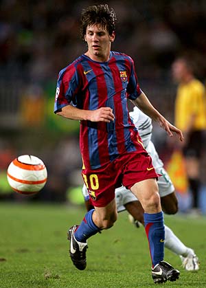 Leandro Zanoni on Twitter: "cuando Messi debutó en el ...
