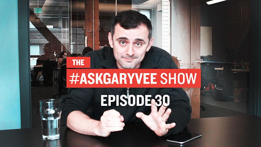 Inc's tweet image. How to choose the right name for your business @garyvee bit.ly/1bZNb3g