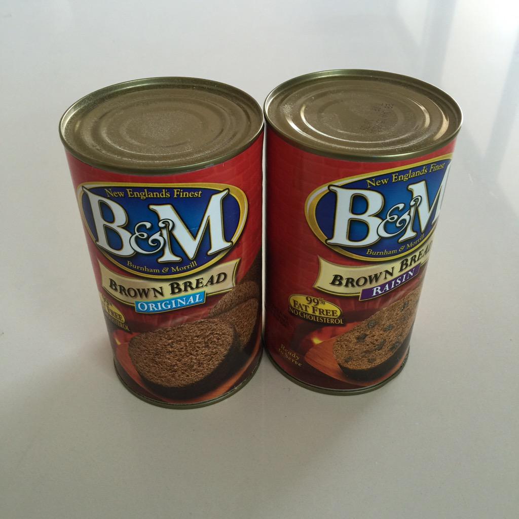 gerardway's tweet image. Birthday gifts from @LolaPlusG!