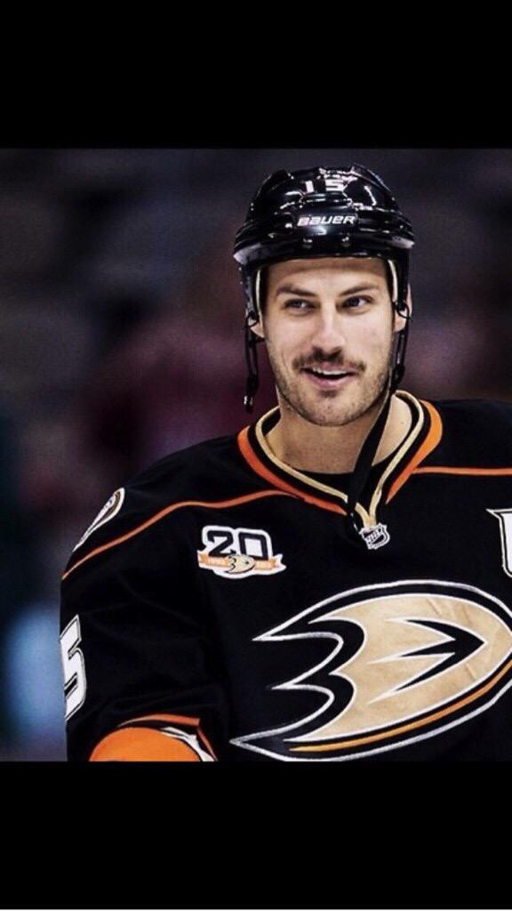Happy birthday to the captain, ryan getzlaf 