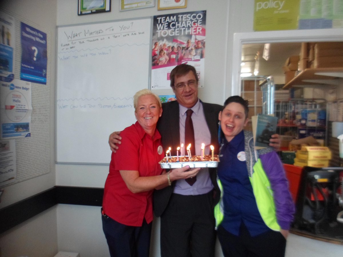TDAMSELL's tweet photo. Last day and birthday celebrations @andygard99  @jameshorton79  @djcogan50 http://t.co/2kbF2SNvCd