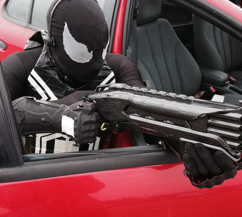 XaphanVehtis's tweet photo. #OttawaComiccon #OttawaCC as SWAT SpiderMan today! If you took some photos, please share! ( Photos by @manda_lee13 ) http://t.co/5R7tdZbBhb
