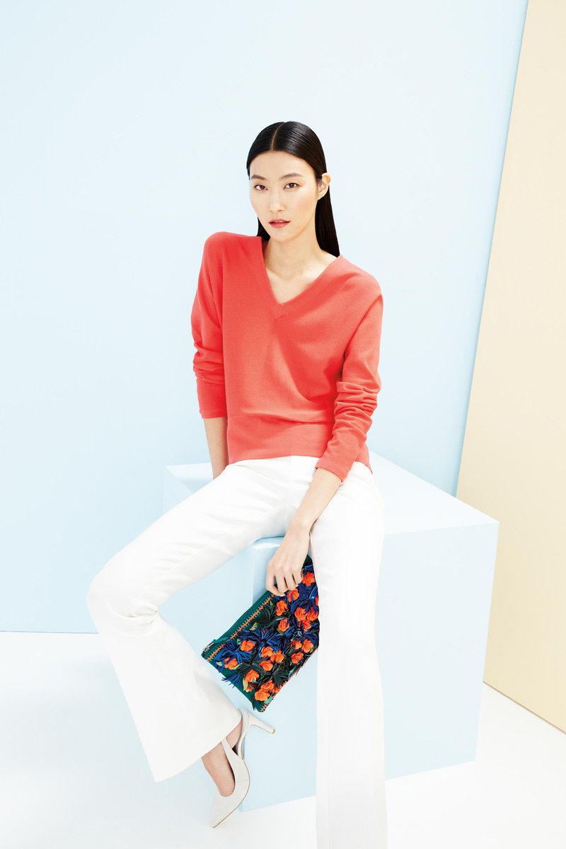 hudsonsbay's tweet photo. Never underestimate the power of good outfit on a Monday.  http://t.co/9ZAdF9IjMR #ootd #work #werk #424Fifth http://t.co/luFxdeP3xZ