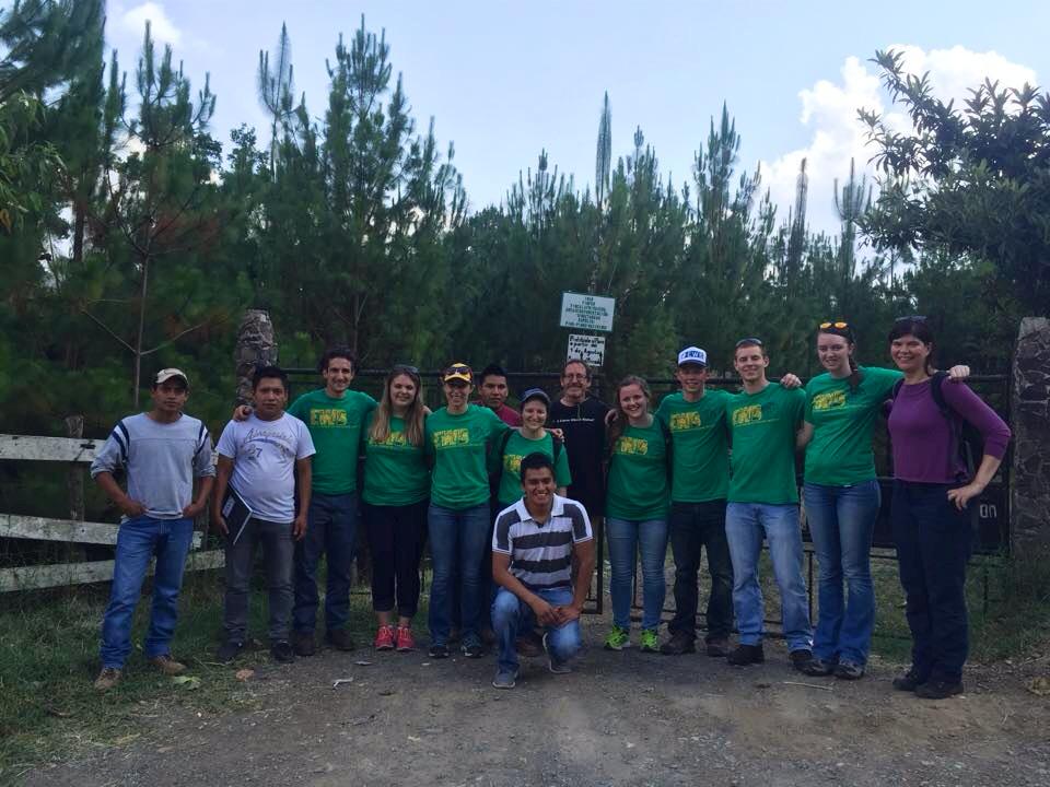 wpiEWB's tweet photo. The team took their first trip up to Guachtuq and had a successful community meeting! #ewb #wpi #Guatemala http://t.co/vD1QIJ8HL0