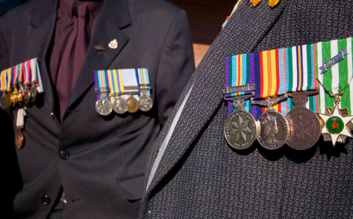 News24Aust's tweet photo. Australian veterans remember VE Day in London. #VEDay70
#VE70 #London http://t.co/vPbbptesrP http://t.co/04IBx7YV7n