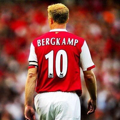 Happy Birthday to Arsenal legend, Dennis Bergkamp. In his 11 years at the club, He scored 120 goals in 345 apps. 