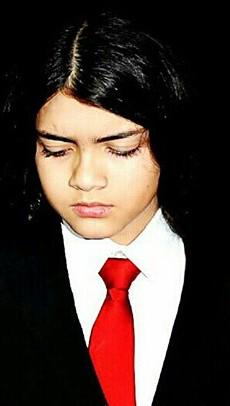 blanket_ii's tweet photo. 👔 http://t.co/EEKNNMkEGB
