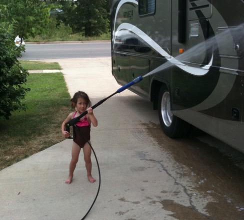 sierra thompson tweet media