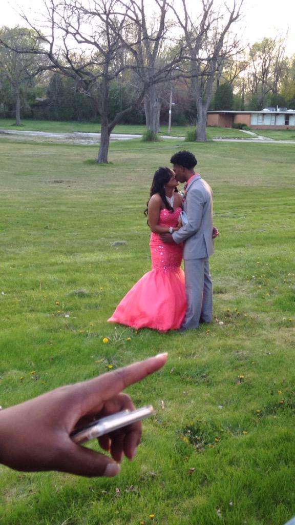MidwestProm2k15's tweet photo. @QueenTaeee_ 😍😍 #prom2015 #prom2k15 #prom #prompics2015 #prompics2k15 #promposal2015 http://t.co/mE7wOaaGMS