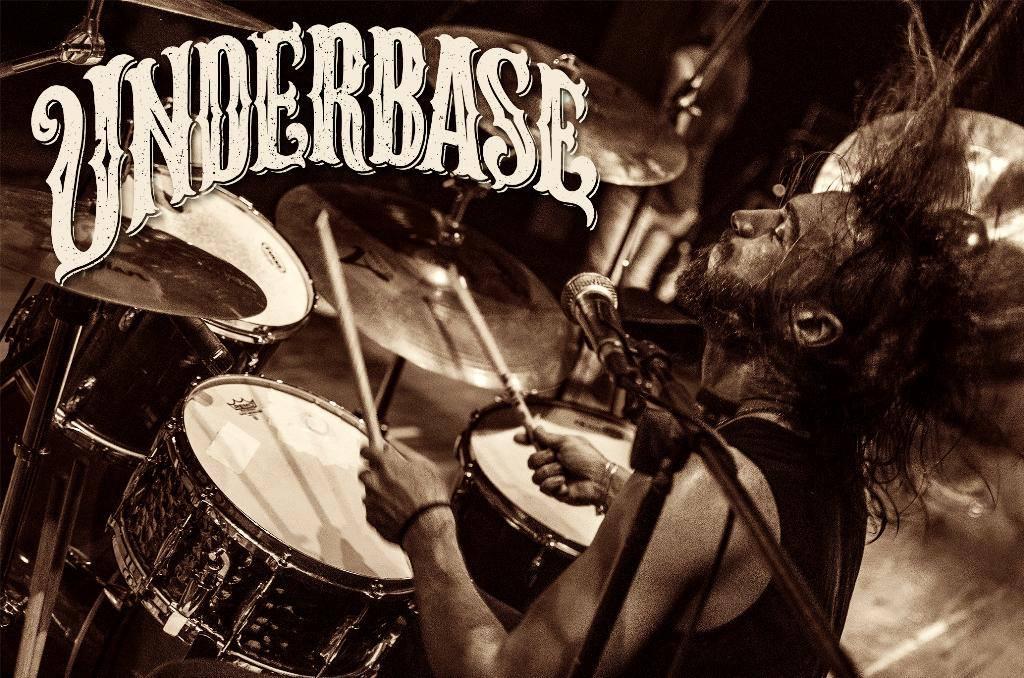 SinRencoresOk's tweet photo. Incondicionalmente siempre con nosotros, gracias #Underbase por acompañarnos! #Remeras #Rocker #HardRock #UB http://t.co/hISnuGzesY