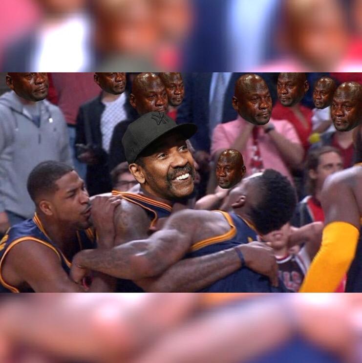 Coach_Cato's tweet photo. Who did this?? 😂😂😂😂 http://t.co/nh1al9Vv9y
