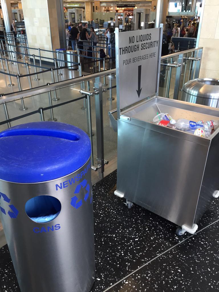 kevincru2's tweet photo. @SRobertsKRON4 some people are so lazy. Can't even step 3 feet to the left to recycle their bottles. http://t.co/qWQA9Rhc2o