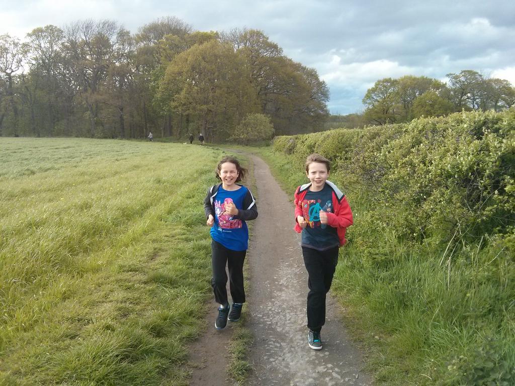 sbproud's tweet image. @BroadwayEast1st Katie out for run 3 of the week. Burning off cinema popcorn #getactivechallenge