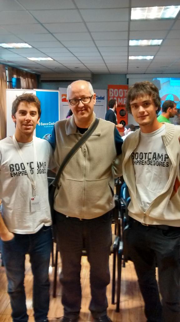 InstPyME's tweet photo. Cierre del Bootcamp Emprendedores. Junto a Martín y Nicolás de @TramaEmp @BancoCiudad @baprile @ElDonEmprende http://t.co/MJVmuydWQf