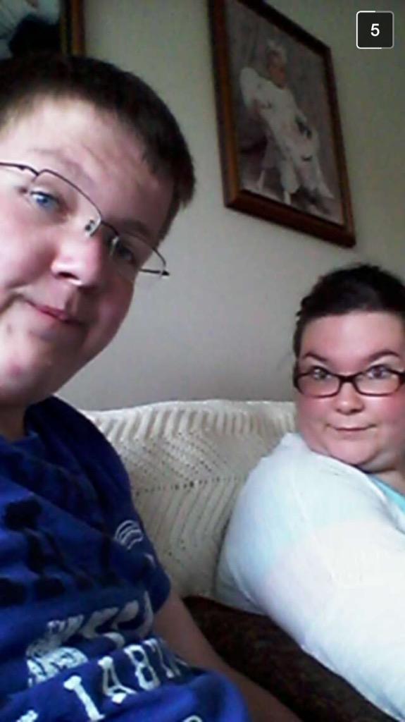 Lyssax17's tweet image. Where are these two at!? @beck_cody13 @2ashley_lynn #mmface #notintoit