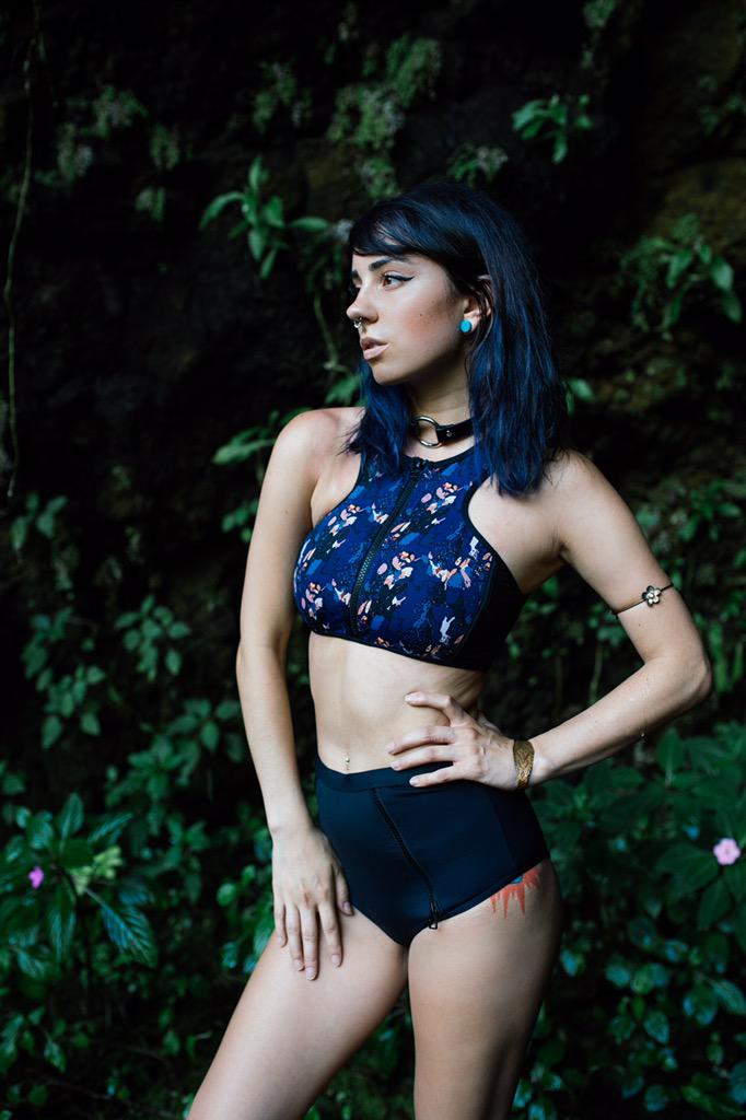 BAITme's tweet photo. Tavik Swimwear
Banks Swim Top ($74 USD)
Ruby High-Waisted Bottom ($66 USD)
Online here: http://t.co/uMXv2XLB8v http://t.co/8aSQaIc13D
