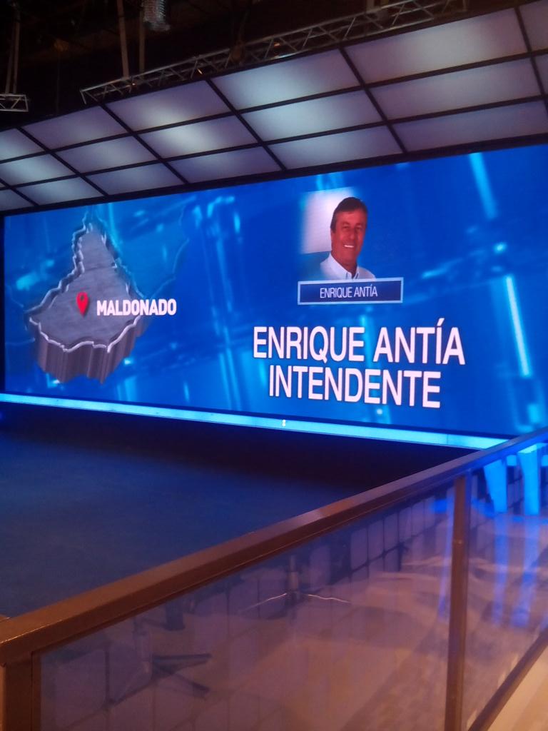Chasquetti's tweet photo. Primera incógnita despejada.... http://t.co/HB6uHBlISr