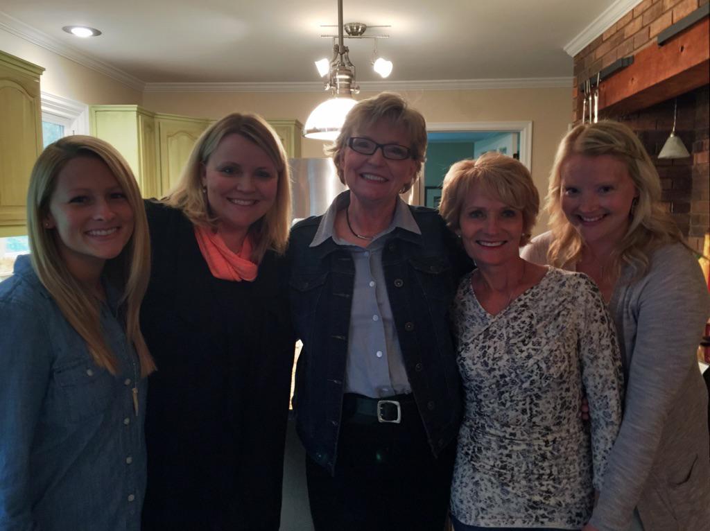 trinakeller65's tweet photo. Great mothers' day with family! Even the rain couldn't spoil it! http://t.co/fL1FHSMwXf