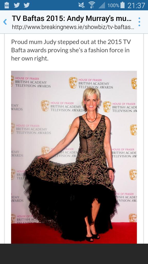 JudyMurray's tweet image. Stonkingest dress ever.............thank you Joyce Young. #Bafta2015