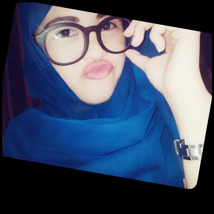 mutiaraHelvi1's tweet photo. Hijab http://t.co/i9mRo6d7gg