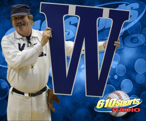 TheFan965's tweet photo. It wasn't pretty, but Holland puts em down! #Royals win 2-1 in 10 http://t.co/bQXDB6MaZE