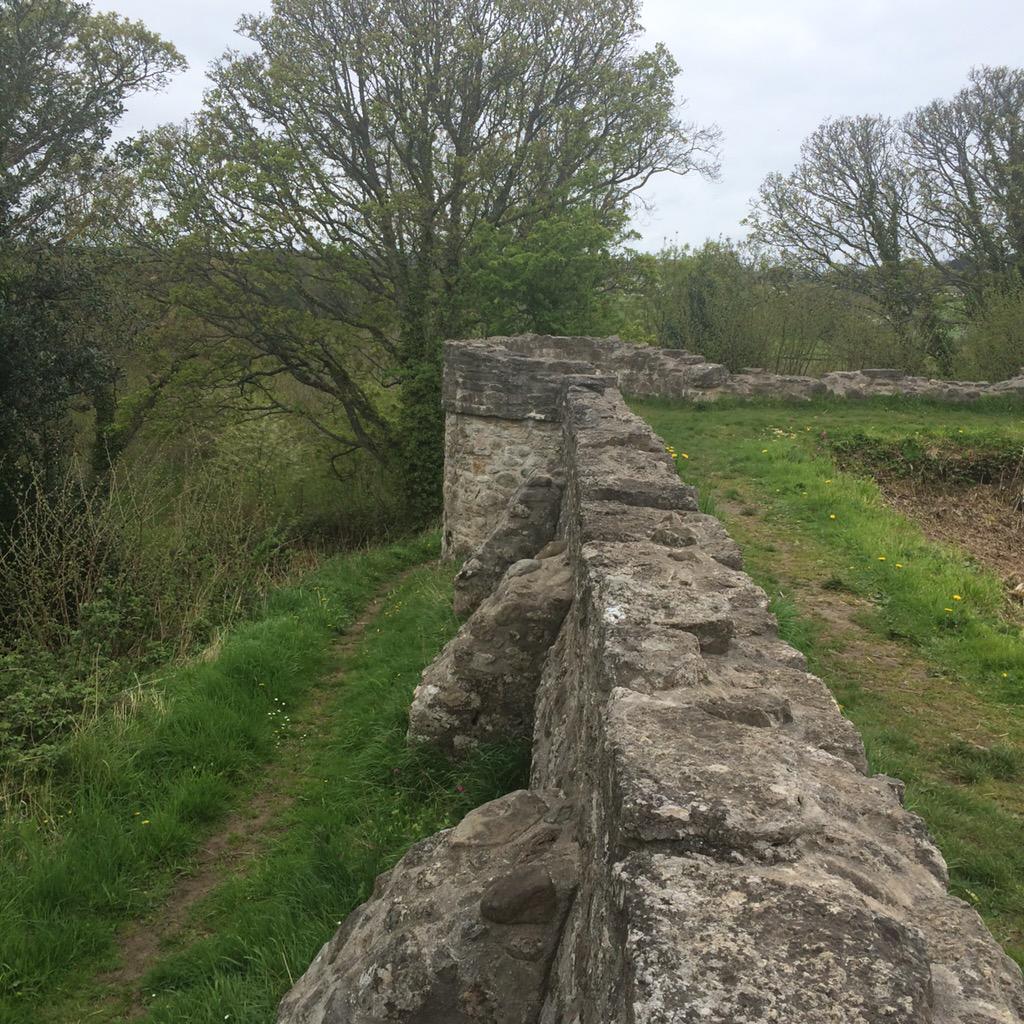 arlanformoelfre's tweet photo. Exploring new places yesterday - Afon Lleiniog near #Beaumaris #secretplaces #anglesey #Anglesey http://t.co/6bTOtiQAqi