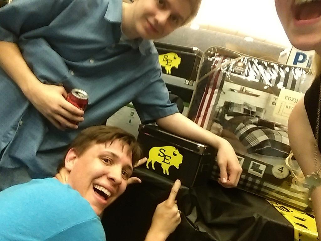 BryanBryant_'s tweet photo. #sendgrad2015 http://t.co/kdsCarirnh